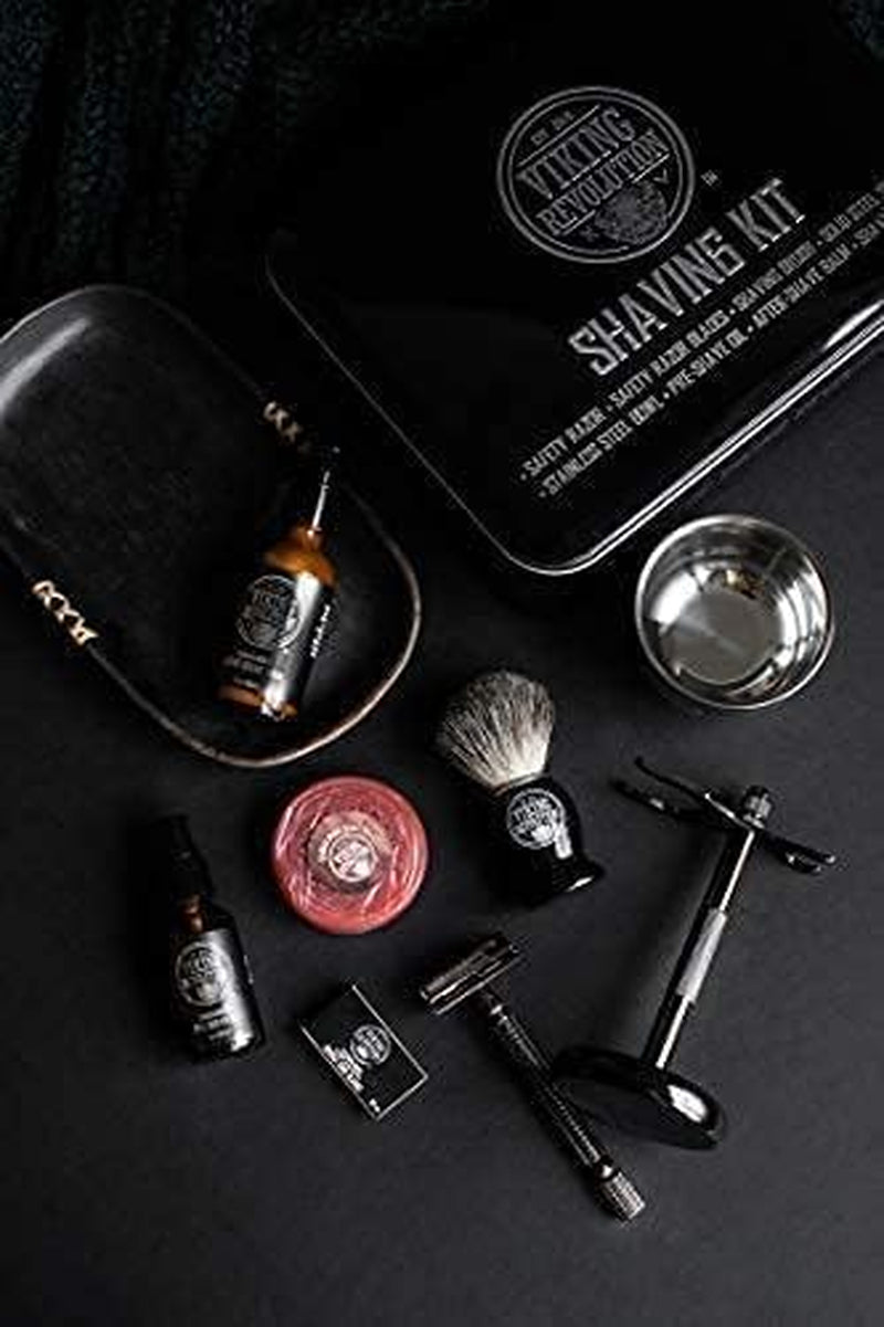 Viking Revolution - Kit De Afeitado De Lujo - Regalo Hombre - Incluye Maquinilla, Soporte, Tazón, Bálsamo, Aceite Pre-Afeitado Y Brocha De Tejón - Perfecto Set De Afeitado